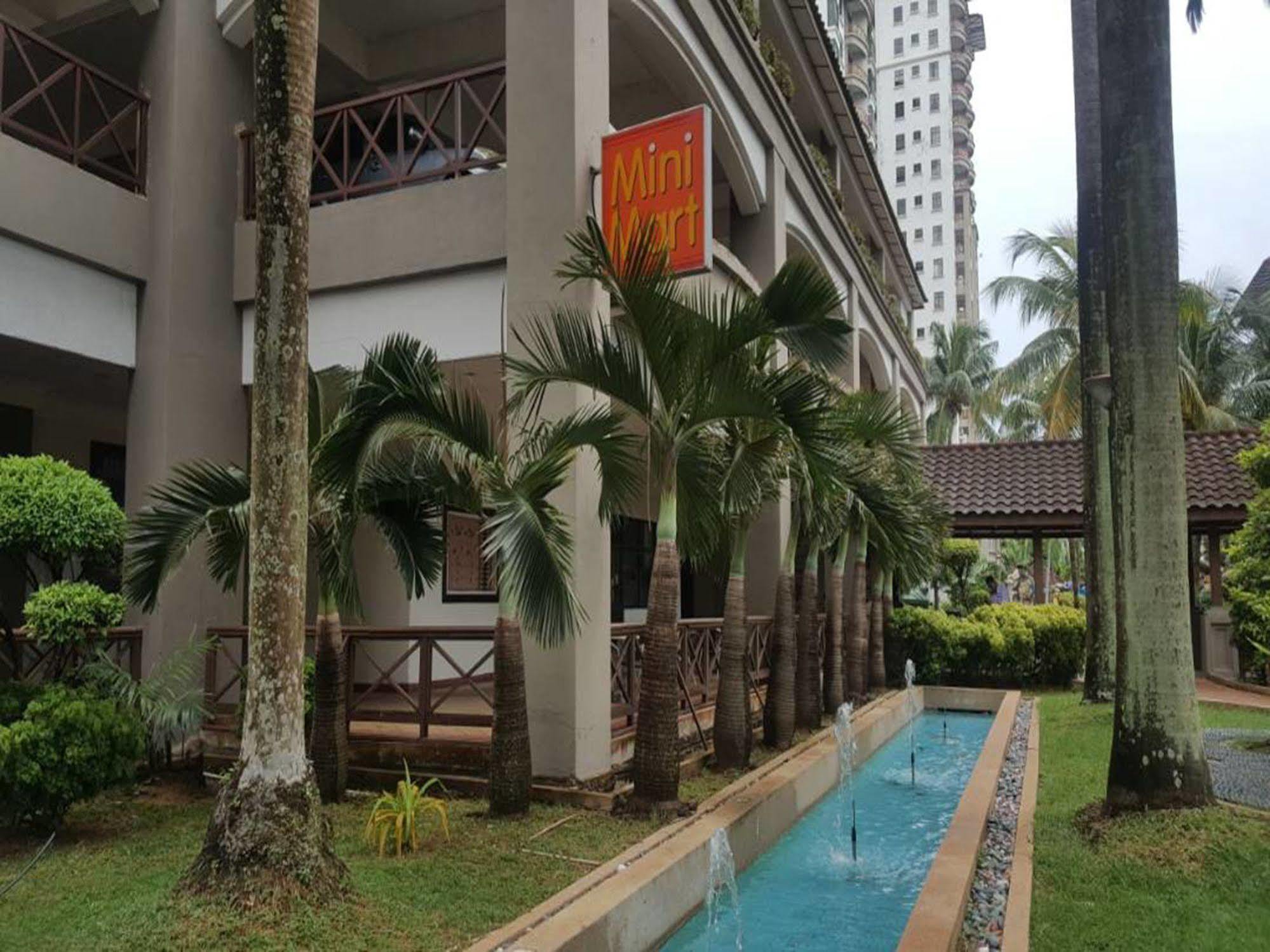 Aparthotel Costa 1 Bedroom @ Mahkota